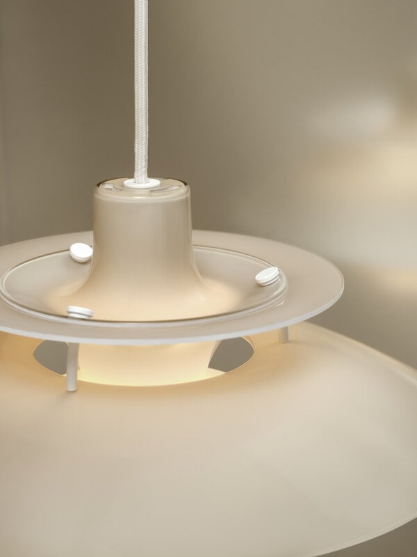 Louis Poulsen PH 5 320 Opal riippuvalaisin, beige, näkymä 14