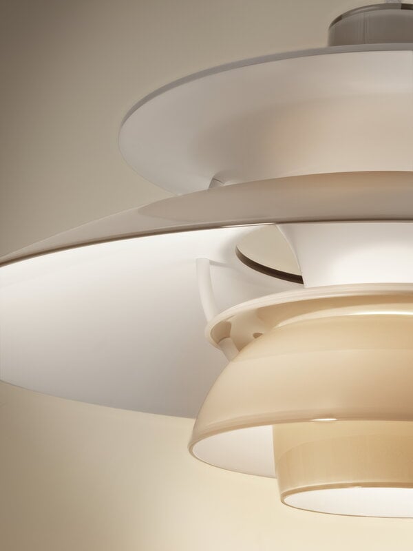 Louis Poulsen PH 5 320 Opal riippuvalaisin, beige, näkymä 4