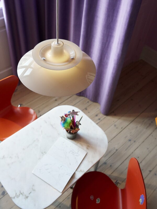Louis Poulsen PH 5 320 Opal pendant, beige, view 17