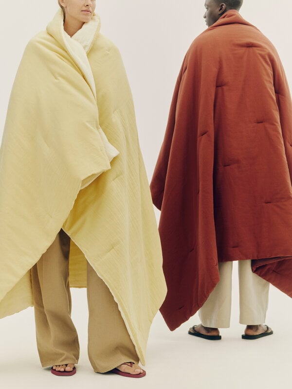 HAY Air quilt, 140 x 200 cm, iron red, decoration image