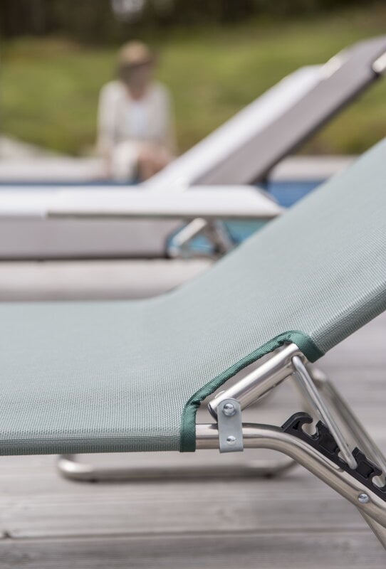 Fiam Amigo Outdoor sunbed, chrome - sage green, foldable, decoration image