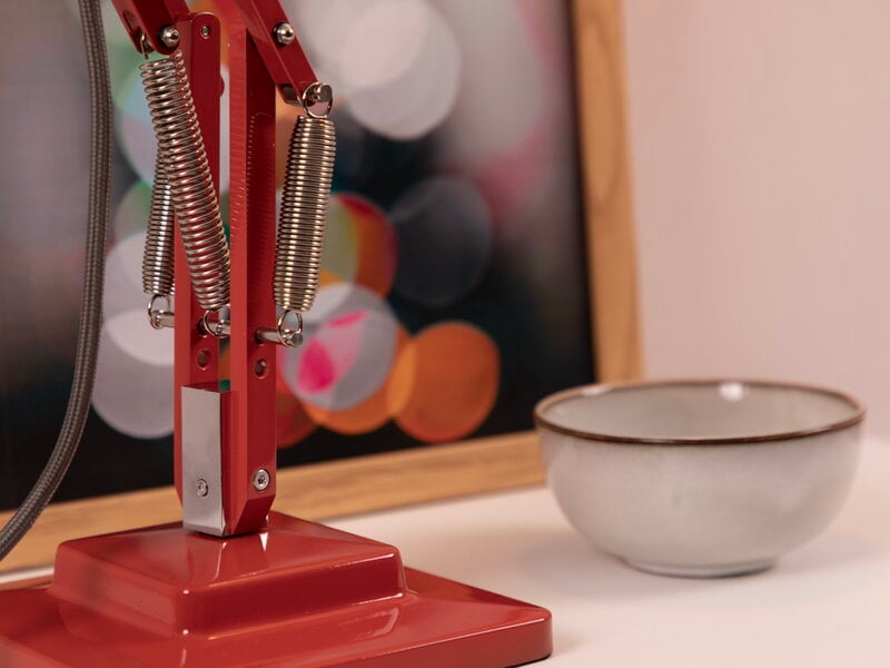 Anglepoise Lampada da scrivania Original 1227, rosso corallo, immagine decorativa