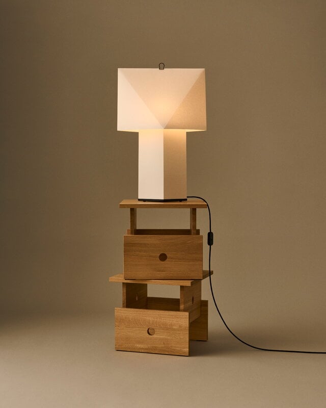 HAY Aplat table lamp, 660, white, decoration image