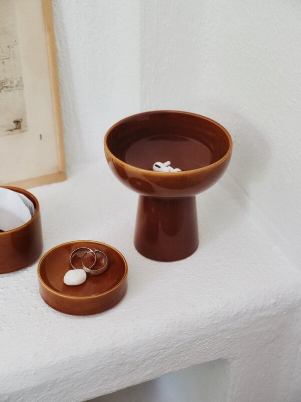 Arabia Kirnu treasure jar, 11 x 10 cm, glossy brown, decoration image