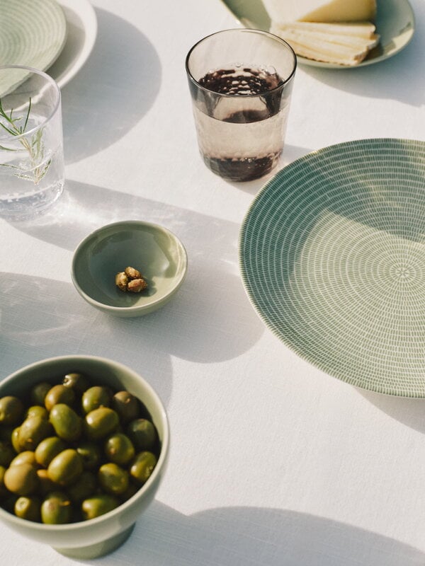 Arabia 24h Avec plate 26 cm, green | Finnish Design Shop