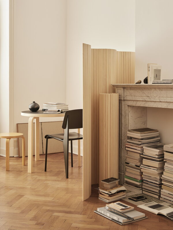 Artek Aalto Screen 100C, 130 x 200 cm, pine, decoration image