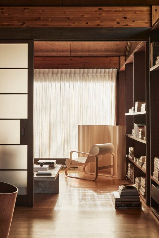 Artek Aalto Screen 100C, 130 x 200 cm, pine, decoration image