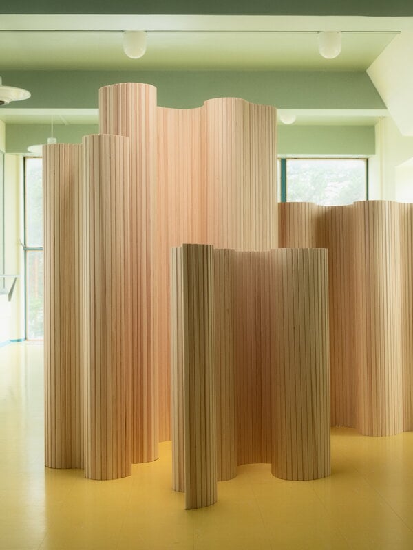 Artek Aalto Screen 100B, 150 x 200 cm, pine | Finnish Design Shop NL