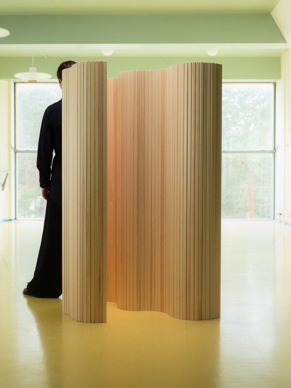 Artek Aalto Screen 100B, 150 x 200 cm, pine | Finnish Design Shop NL