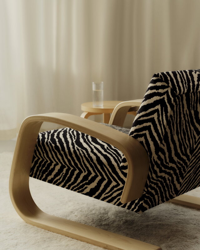 Artek Poltrona 400 "Tank" di Aalto, betulla - Zebra nero/bianco, vista 6