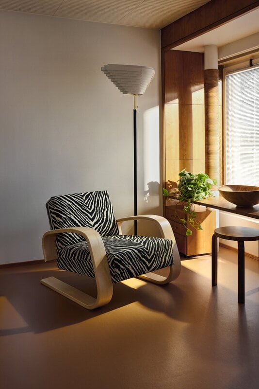 Artek Aalto Sessel 400 „Tank“, Birke - Zebra, Ansicht 5