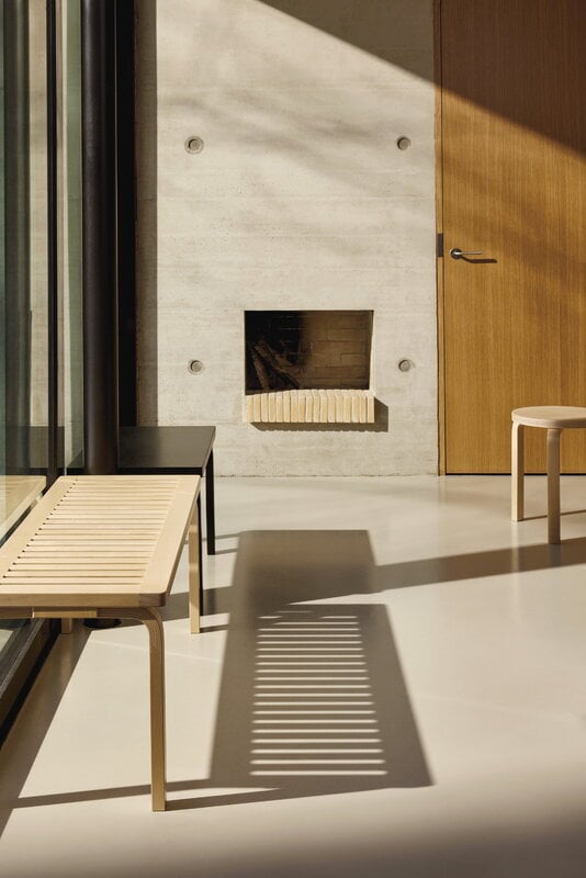 Artek Aalto bench 153A, birch, view 2