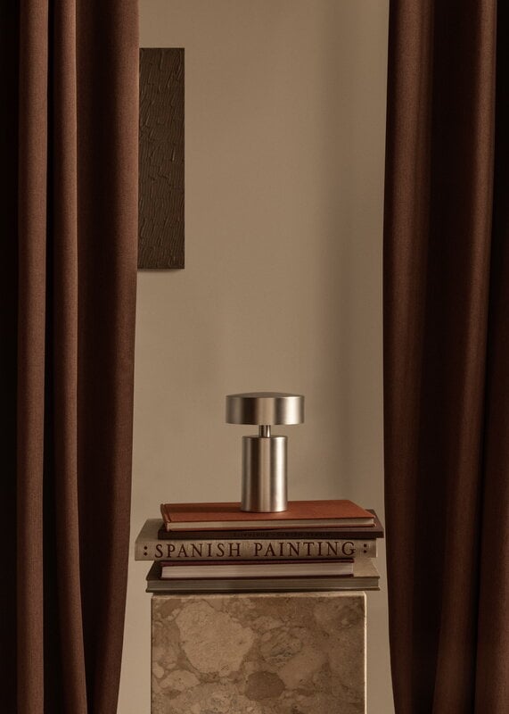Audo Copenhagen Column Portable table lamp, aluminium, decoration image