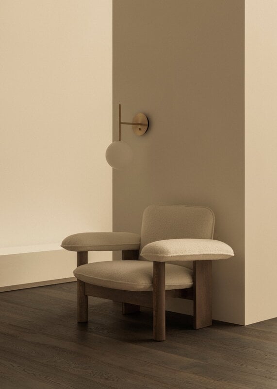 Audo Copenhagen TR Bulb suspended wall lamp, brushed brass - matte opal, decoration image