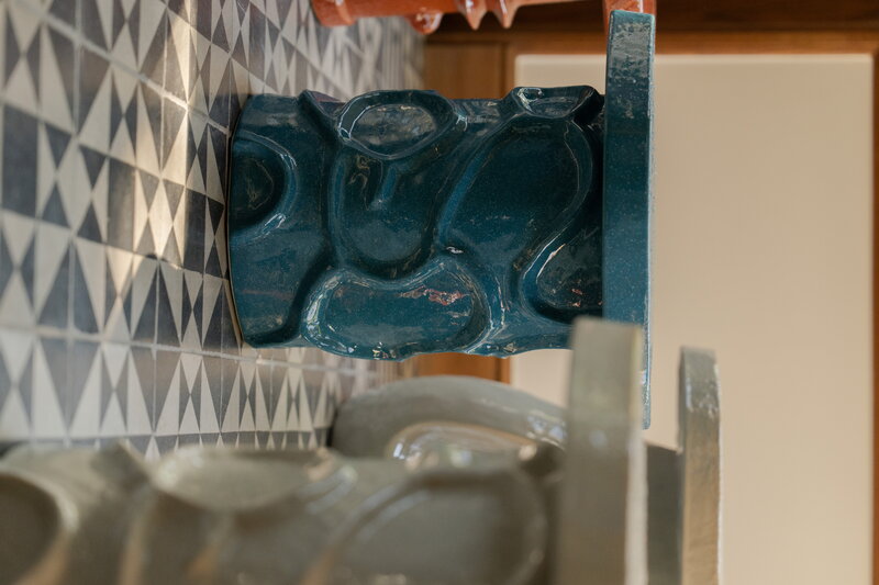 Serax Mena mesa auxiliar 07, azul, imagen de decoración