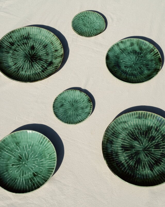 Serax Verde Lanza plate, L, 2 pcs, green, decoration image