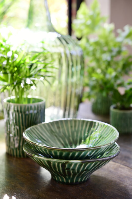 Serax Verde Lanza serving plate, S, 2 pcs, green, decoration image