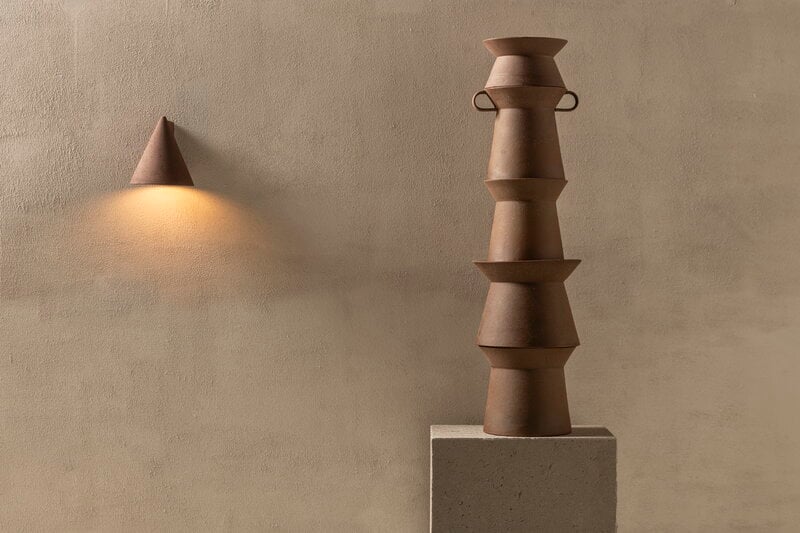 Serax Primary Shape °1 wall lamp, dark red, decoration image