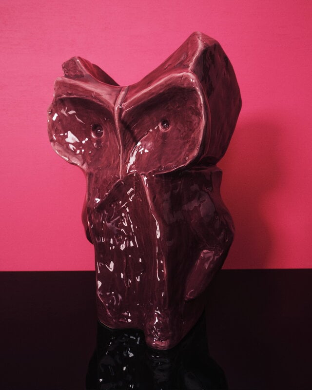Serax After Midnight vase, S, aubergine, decoration image