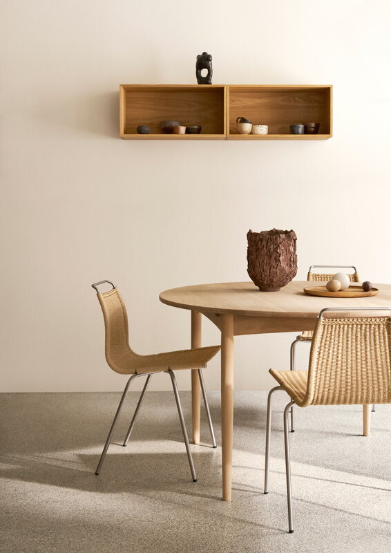 Carl Hansen & Søn BM0121 dining table, 120 cm, soaped oak, decoration image