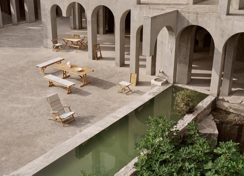 Carl Hansen & Søn BM5568 silla de terraza con cojín, teca - Heritage Papyrus 18006, imagen de decoración