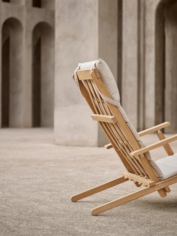 Carl Hansen & Søn BM5568 silla de terraza con cojín, teca - Heritage Papyrus 18006, imagen de decoración
