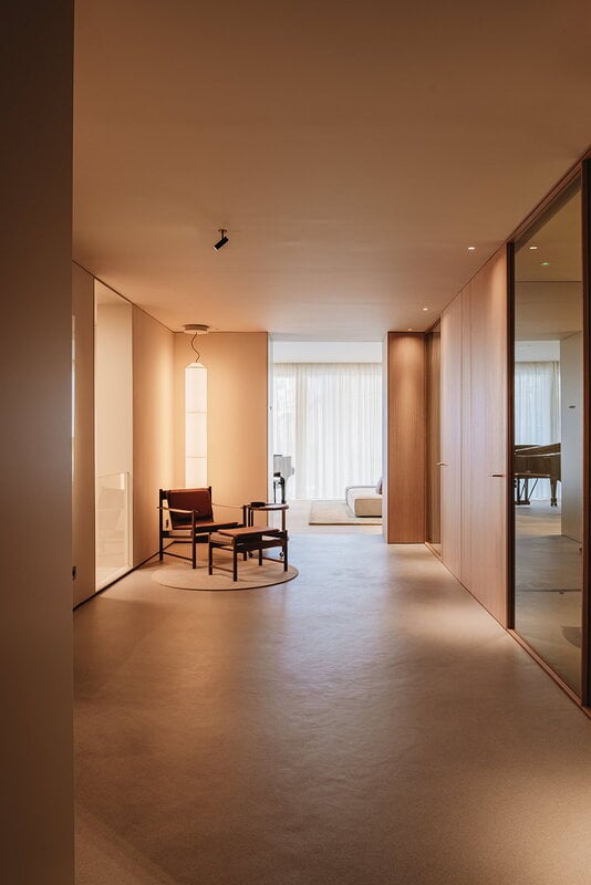 Brdr. Krüger HB Hocker, geräucherte Eiche - Kvadrat Canvas, dekorationsbild