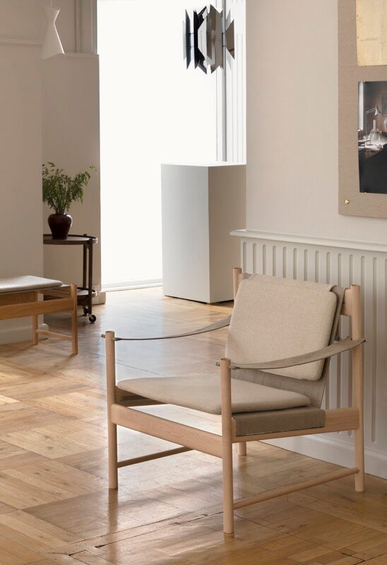 Brdr. Krüger HB lounge chair, oiled oak - Kvadrat canvas, decoration image