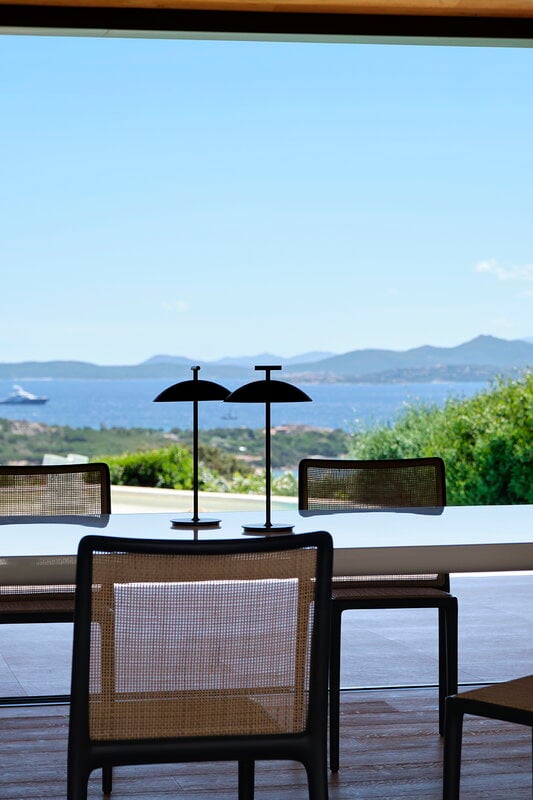 Kartell Belvedere stol, svart, dekorationsbild