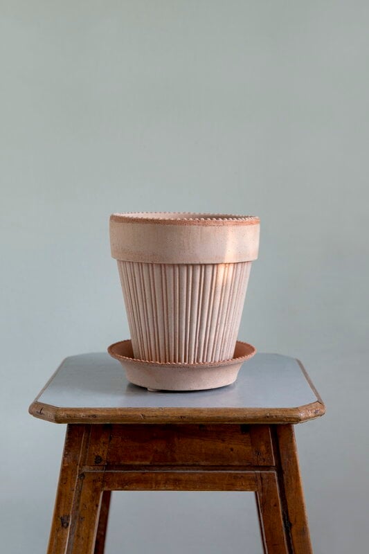 Bergs Potter Simona Blumentopf mit Untersetzer, Raw Rosa, dekorationsbild