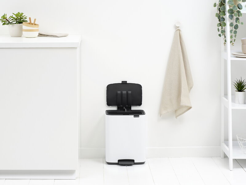 Brabantia Bo Pedal Bin, 12 L, white, decoration image