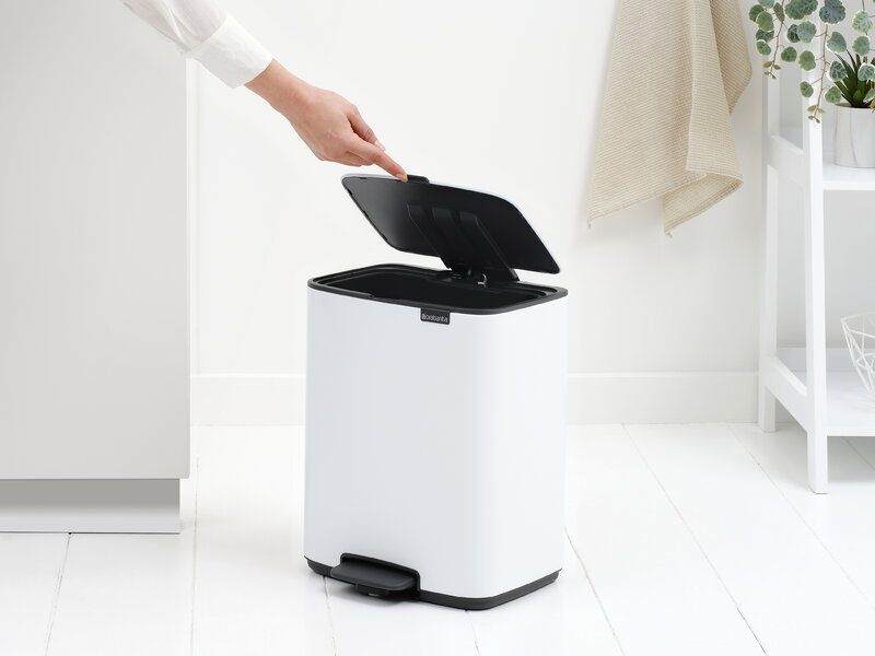 Brabantia Bo Pedal Bin, 12 L, white, decoration image