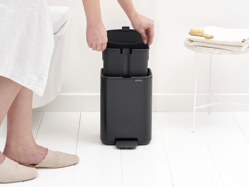 Brabantia Bo Pedal Bin, 4 L, matt black, decoration image