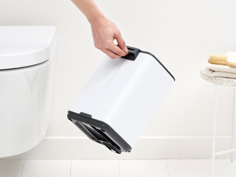 Brabantia Bo Pedal Bin 4 L, blanco, imagen de decoración
