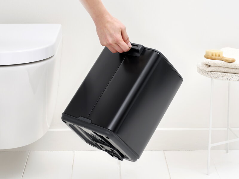 Brabantia Bo Pedal Bin, 7 L, matt black, decoration image