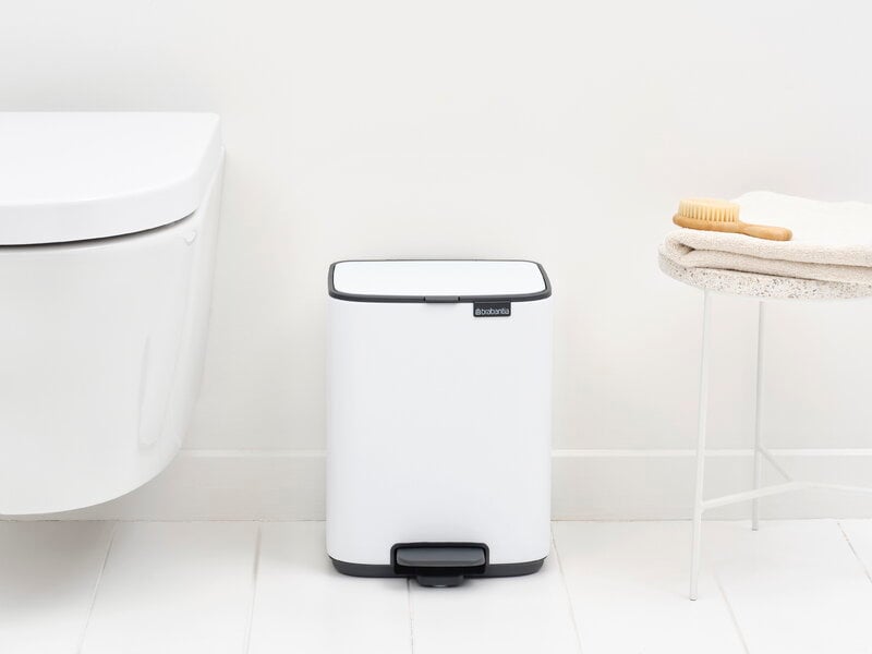 Brabantia Bo Pedal Bin, 7 L, white, decoration image