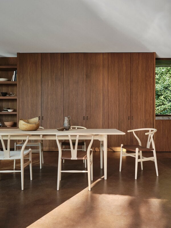 Carl Hansen & Søn CH24P Wishbone chair, rovere insaponato - pelle Loke marrone scuro, vista 8