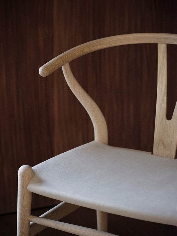 Carl Hansen & Søn CH24P Wishbone sedia, rovere insaponato - pelle Terra color sabbia, vista 10