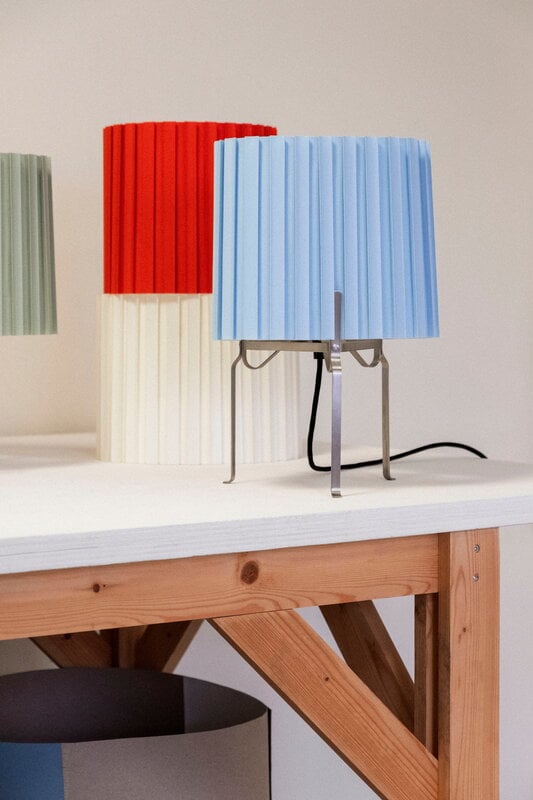 HAY Canelé pöytävalaisin, soft blue, näkymä 8