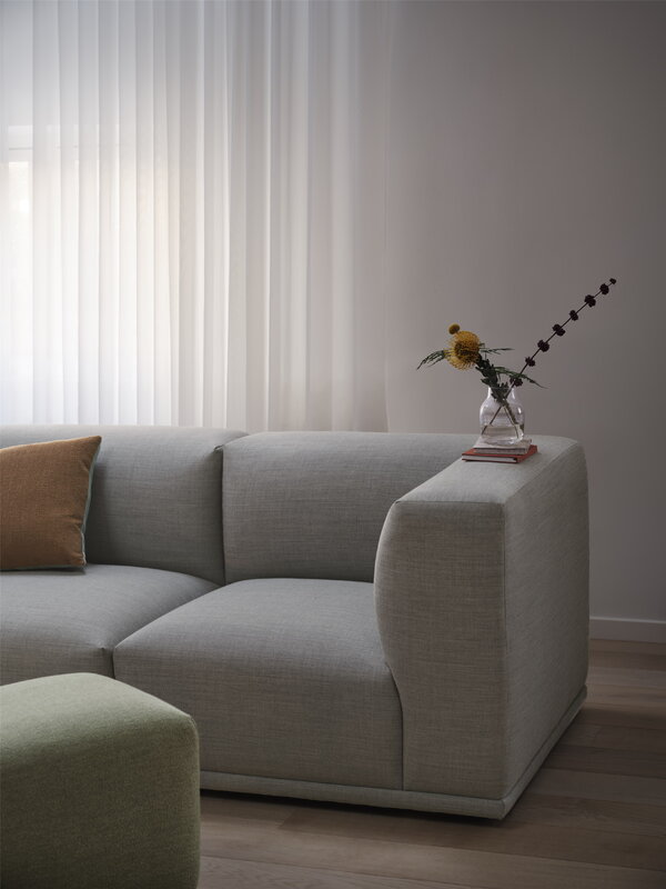Muuto Silent vase, 11 cm, clear, decoration image