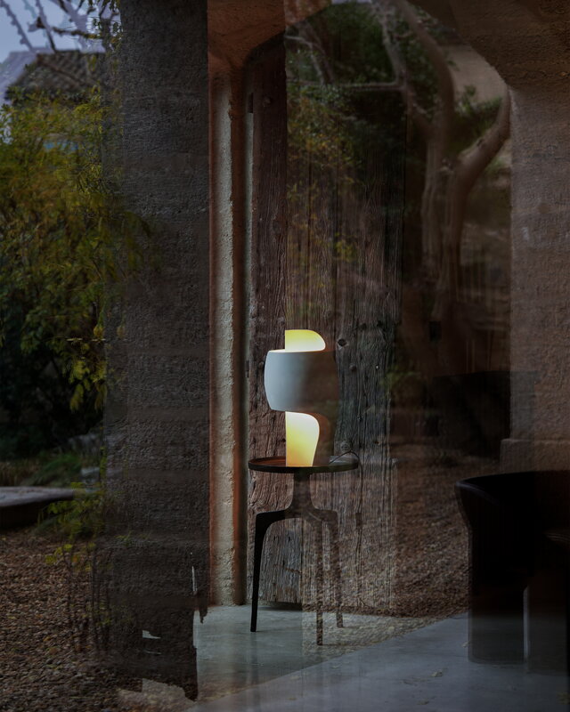 DCWéditions Grande B table lamp, white, decoration image