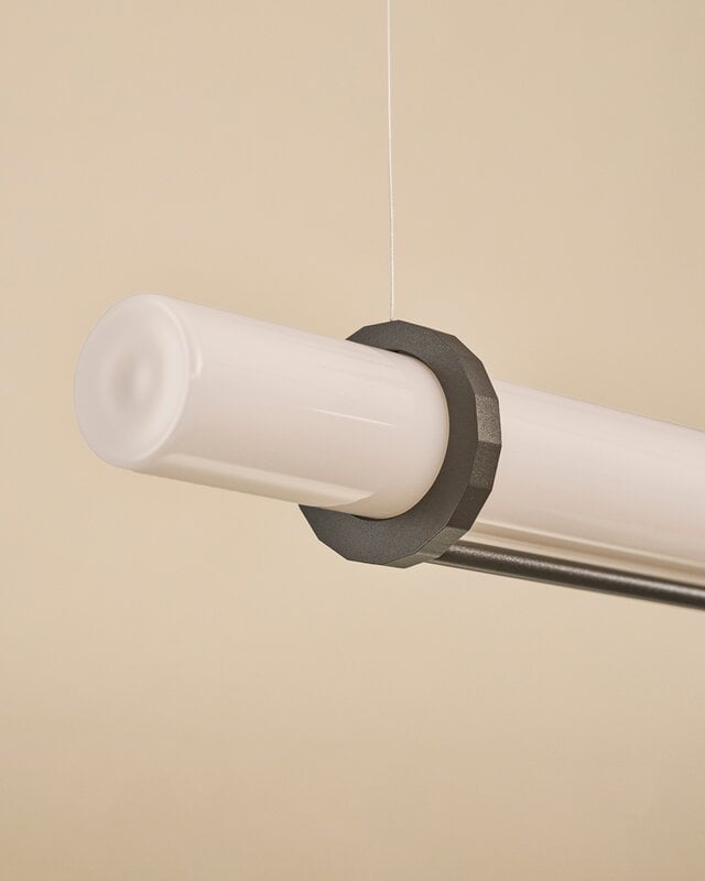 DCWéditions In Fine Horizontal lampada a sospensione 1050, grigio scuro, vista 6