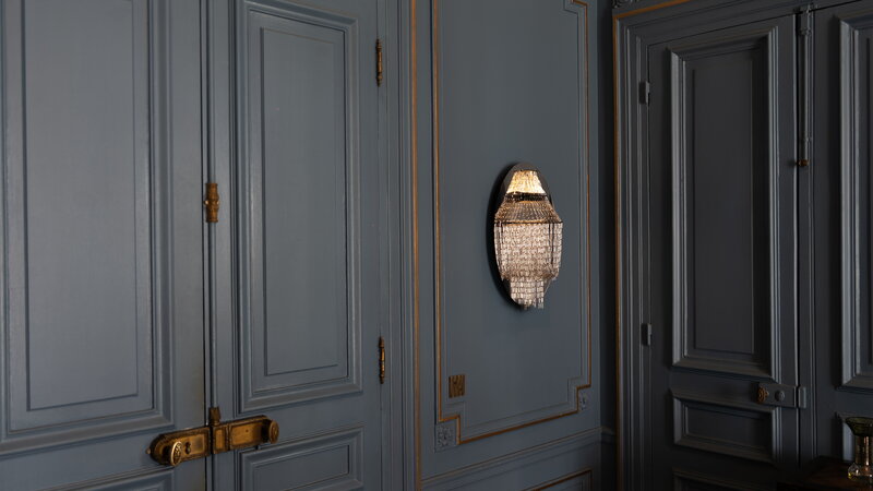 DCWéditions Lampe C Wandleuchte, Edelstahl - schwarz, dekorationsbild