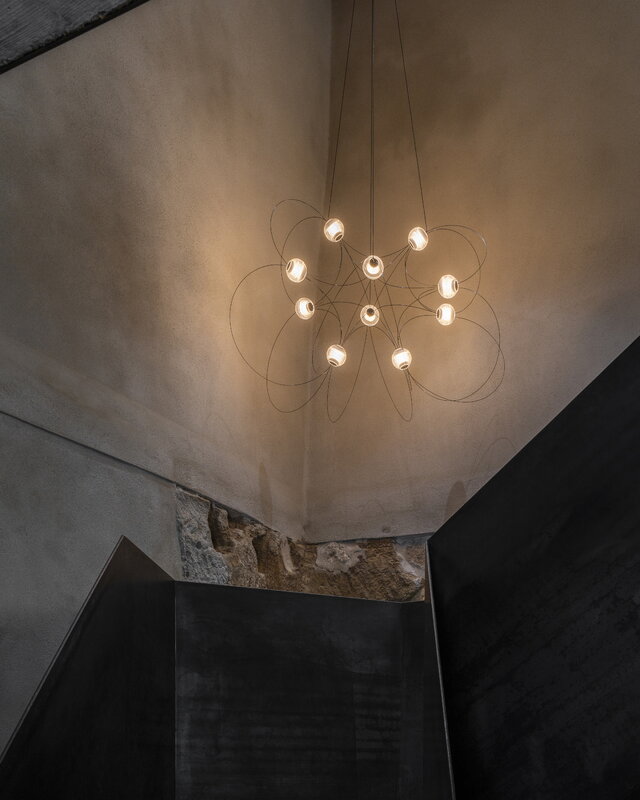 DCWéditions Munari 10 pendant lamp, black, decoration image