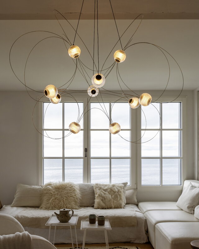 DCWéditions Munari 10 pendant lamp, black, decoration image