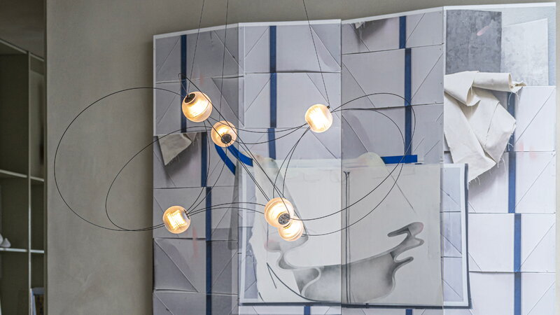 DCWéditions Munari 6 Pendelleuchte, schwarz, dekorationsbild