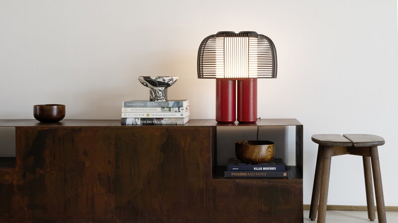 DCWéditions Yasuke table lamp, red- black, view 5