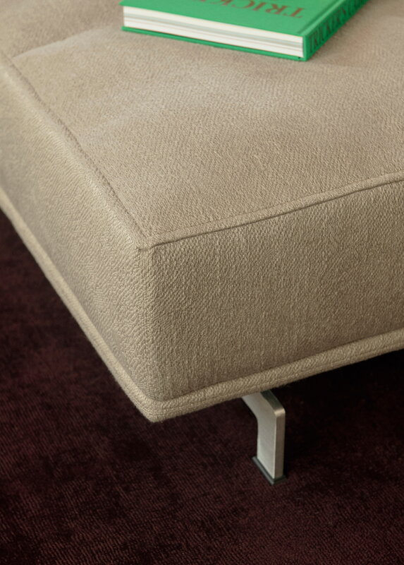 Fredericia Delphi Elements sohva, conf. A, harjattu alumiini - beige Keiga 242, sisustuskuva