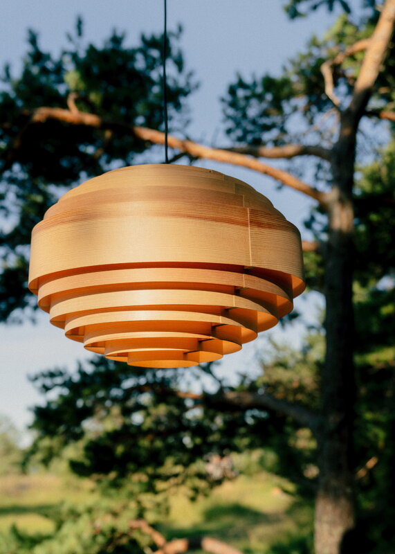Vaarnii 1002 Hans pendant, 46 cm, pine, decoration image