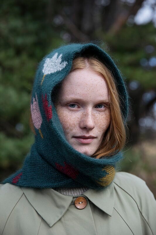Laine Publishing The Art of the Sea: 23 Knitwear Designs Inspired by the Moomins, decoration image